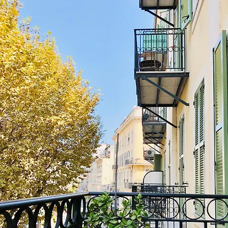 Place Grimaldi, Close To And Restaurants, With Balcony Nizza