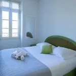 Place Grimaldi, Close To And Restaurants, With Balcony Daire *