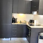 Place Grimaldi, Close To And Restaurants, With Balcony Daire Nice